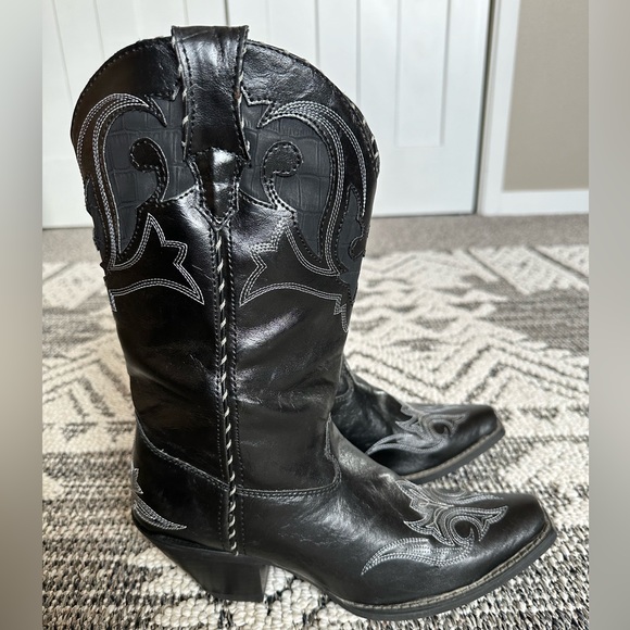 Durango Boots - Picture 4 of 9